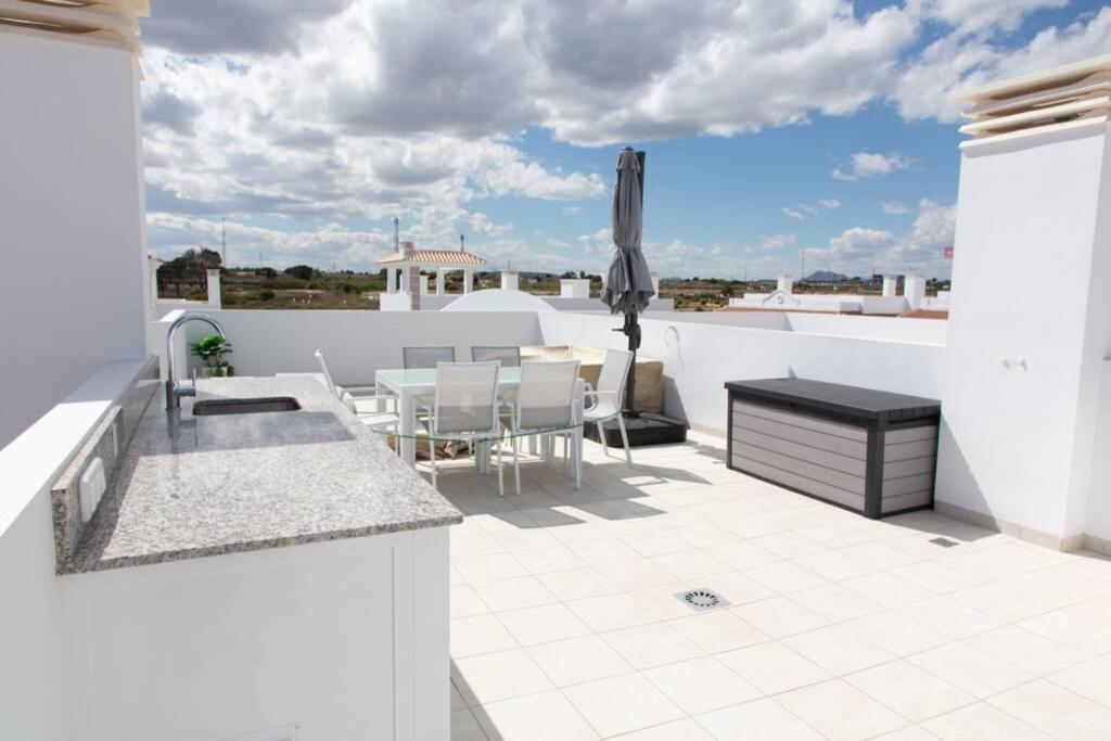 Апартаменты Samara 33 - Solarium And Barbecue Сьюдад-Кесада Экстерьер фото